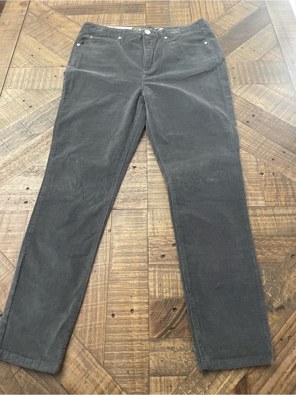 NWT Seven7 Ultra High Rise Skinny Corduroy Pants – Pewter Grey (Size 14)